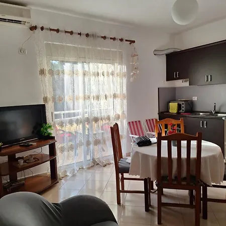 Golem Holiday Apartment Exterior photo